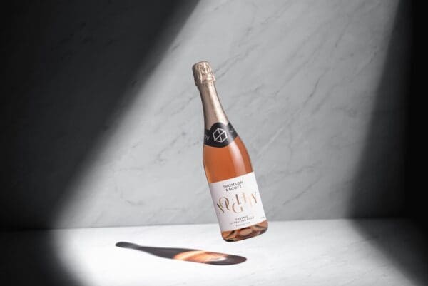 Noughty Alcohol Free Sparkling Rosé - Image 2
